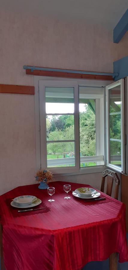 De Couleurs Et D'Eau Fraiche Bed and Breakfast Navarrenx Εξωτερικό φωτογραφία
