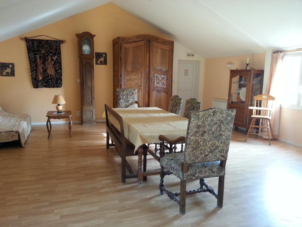 De Couleurs Et D'Eau Fraiche Bed and Breakfast Navarrenx Εξωτερικό φωτογραφία
