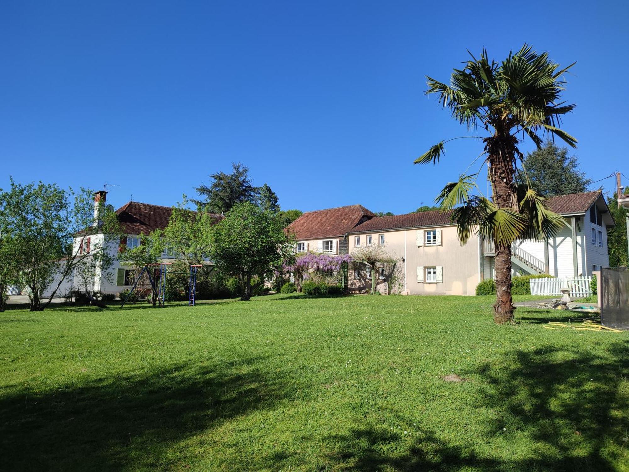 De Couleurs Et D'Eau Fraiche Bed and Breakfast Navarrenx Εξωτερικό φωτογραφία